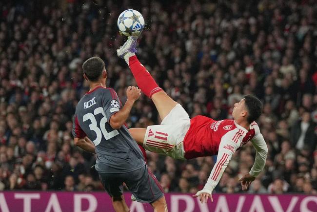 巴黎绝杀乌拉圭，博格巴关键制胜