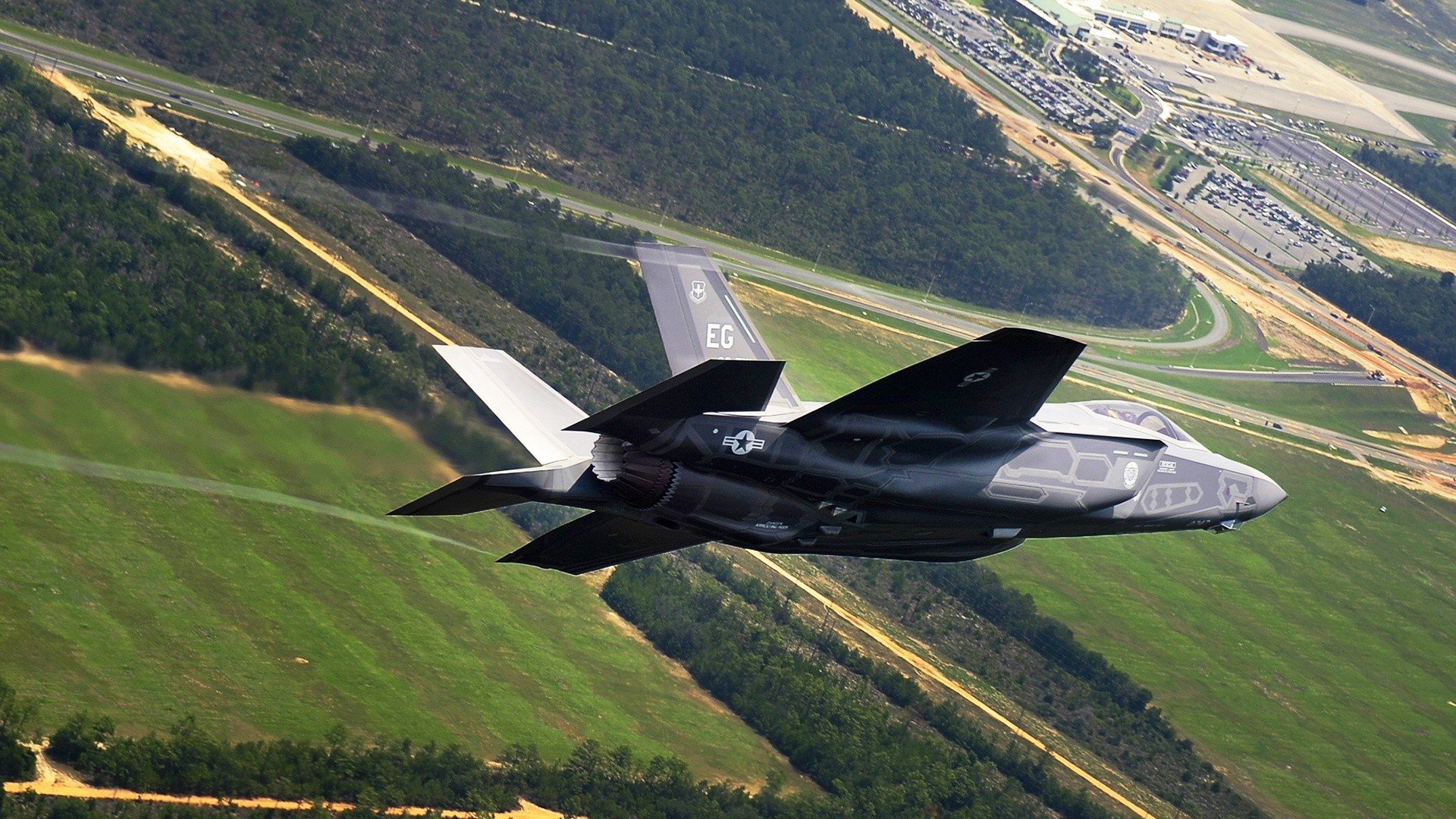 未完法网，已燃红土！阿尔卡拉斯用蒙特卡洛王座宣言烫下火漆印