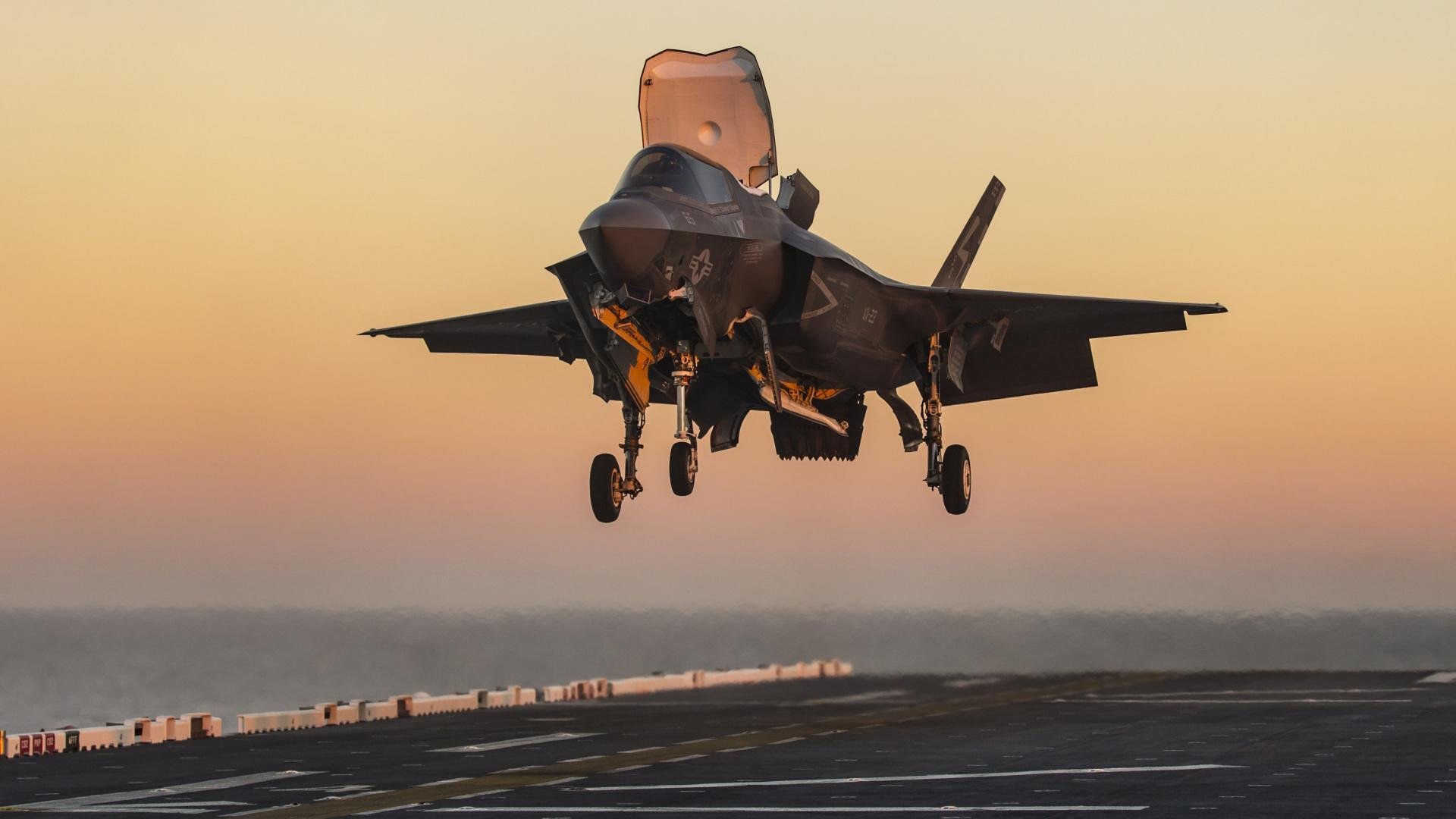 暗夜獠牙，当坎特化身天堑，里昂一剑封喉红军