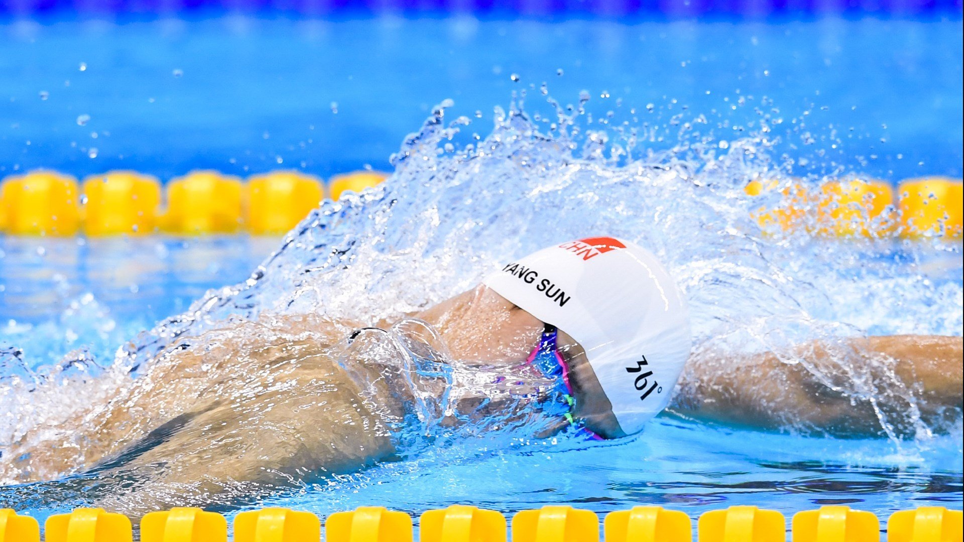 夏夜双星，当C罗的坚毅遇见梁靖崑的锋芒