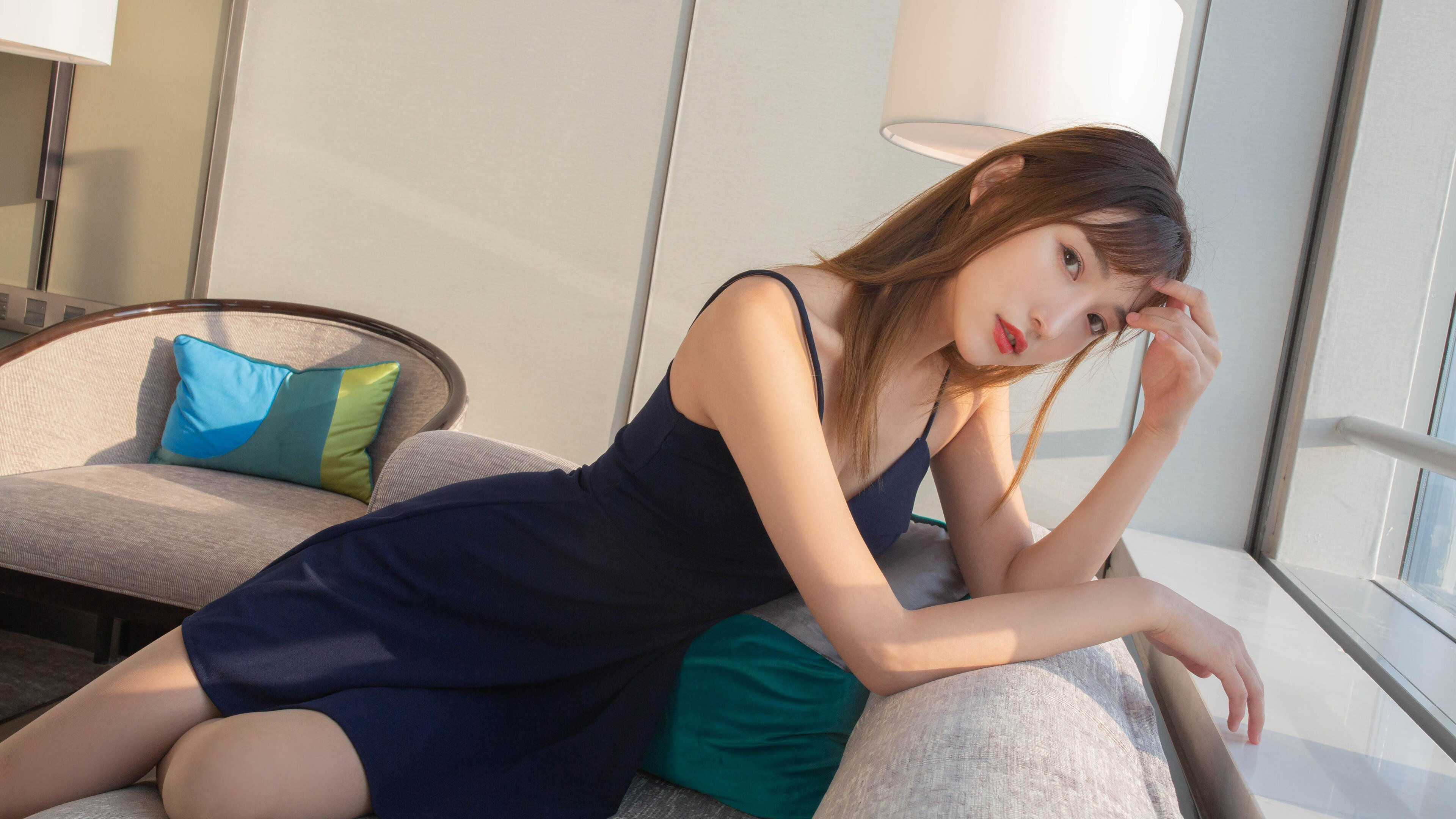 一场F1电影级别的翻盘，哈斯石破天惊，佩雷兹一骑绝尘