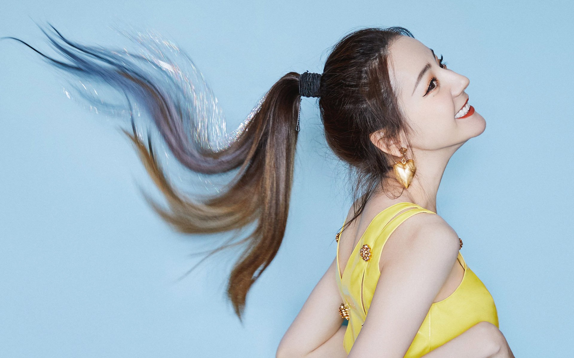 巅峰对决的逆袭者，当威尔士城墙被三笘薰的独舞瓦解