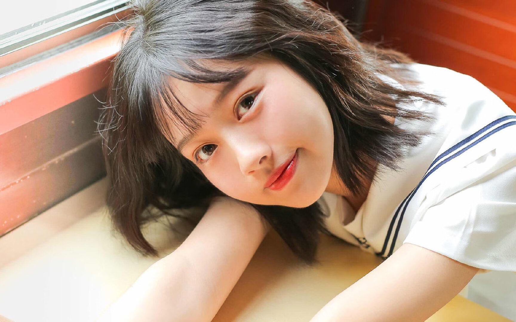 球场中心的引力场，赖斯让瑞典超越胜利